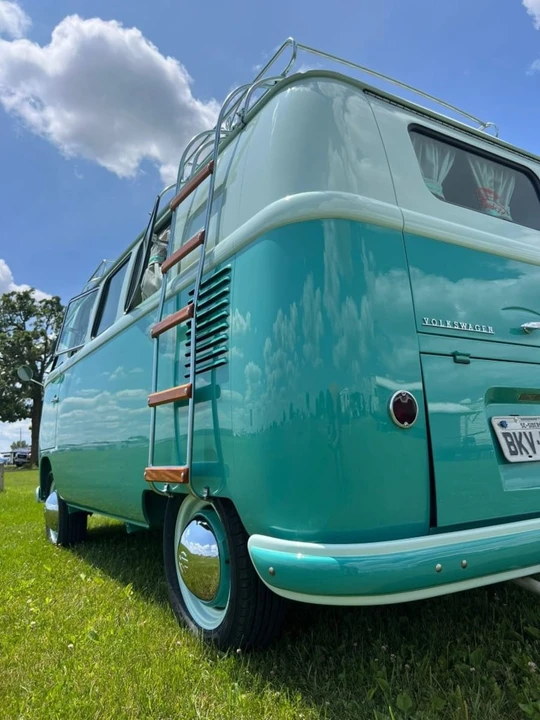 1961 Volkswagen Split-Window Camper - Image 28 of 31