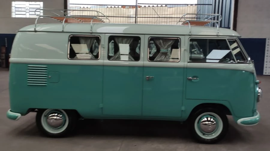 1961 Volkswagen Split-Window Camper - Image 22 of 31