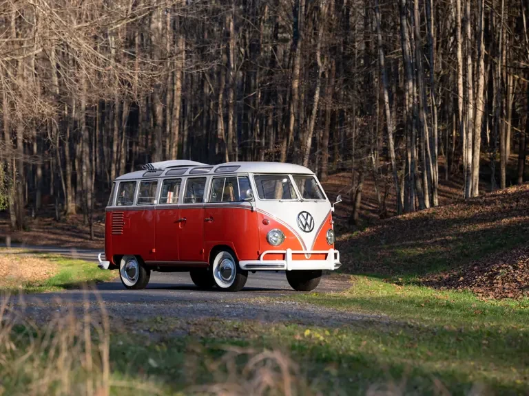 1961 Volkswagen Split-Window Bus - Image 2 of 31