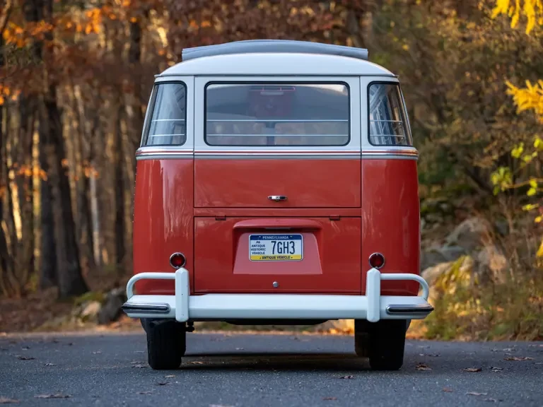 1961 Volkswagen Split-Window Bus - Image 9 of 31