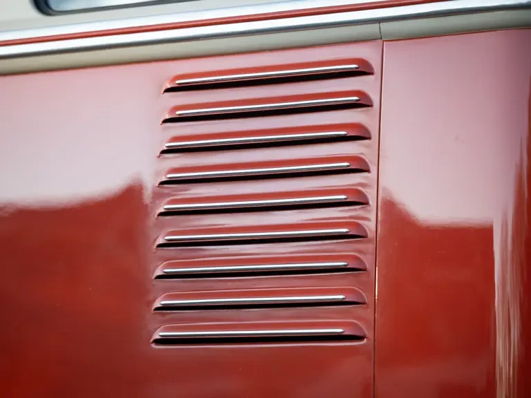1961 Volkswagen Split-Window Bus - Image 18 of 31
