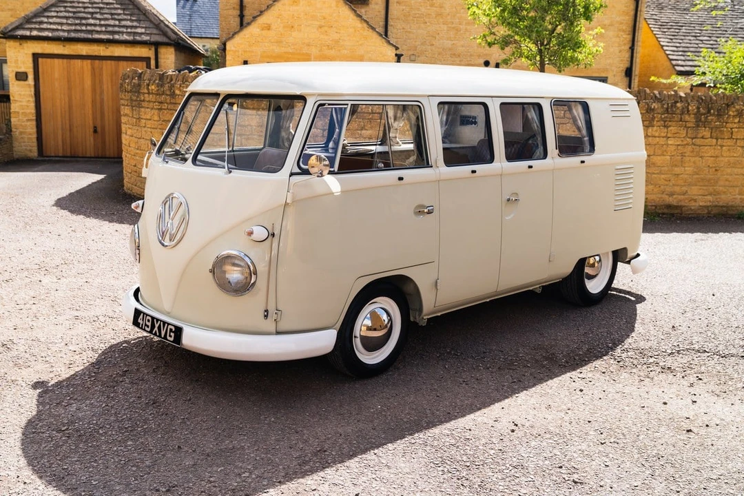 1961 Volkswagen Split-Window Camper - Image 11 of 30
