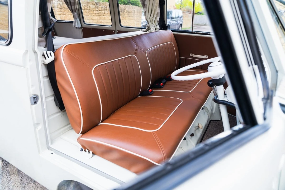 1961 Volkswagen Split-Window Camper - Image 6 of 30