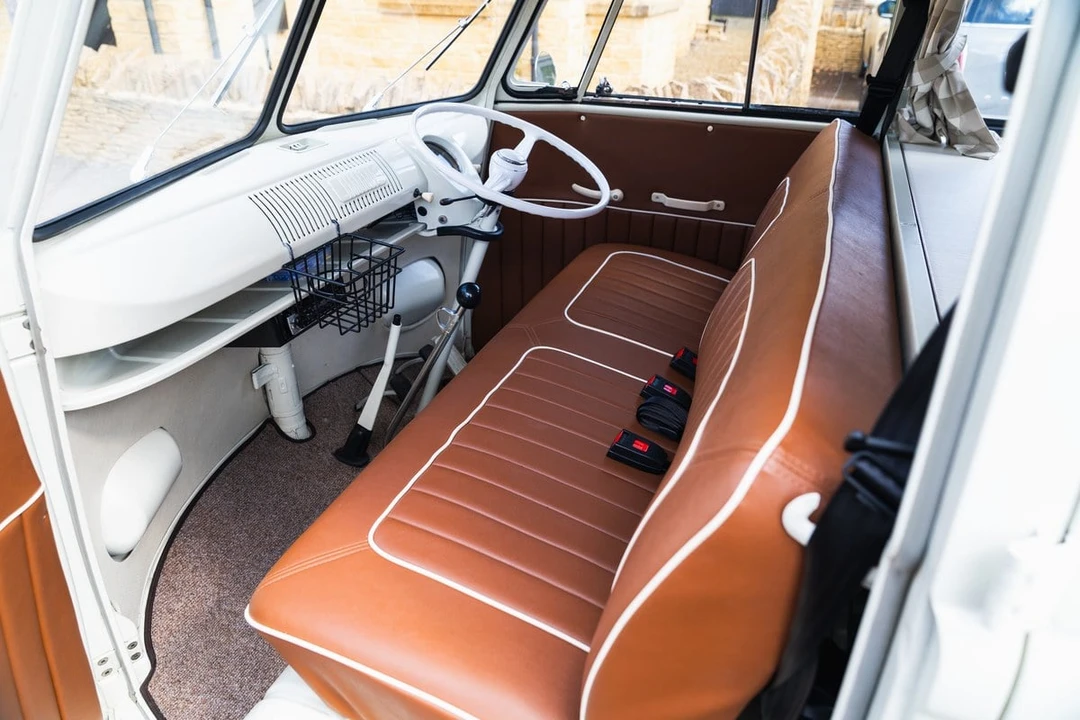 1961 Volkswagen Split-Window Camper - Image 8 of 30