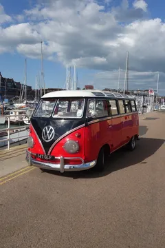 1961 Volkswagen Type 2 T1 Splitscreen 23-Window Samba