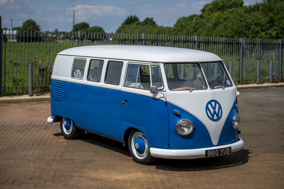 1961 Volkswagen Split-Window Camper - Image 9 of 31
