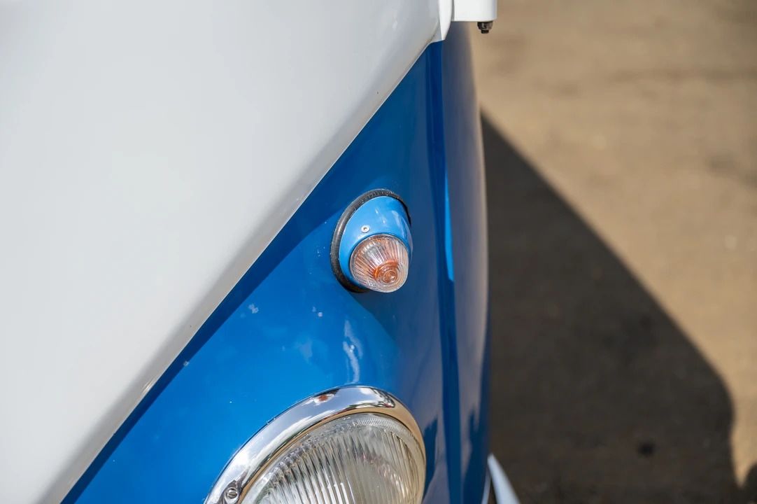1961 Volkswagen Split-Window Camper - Image 19 of 31