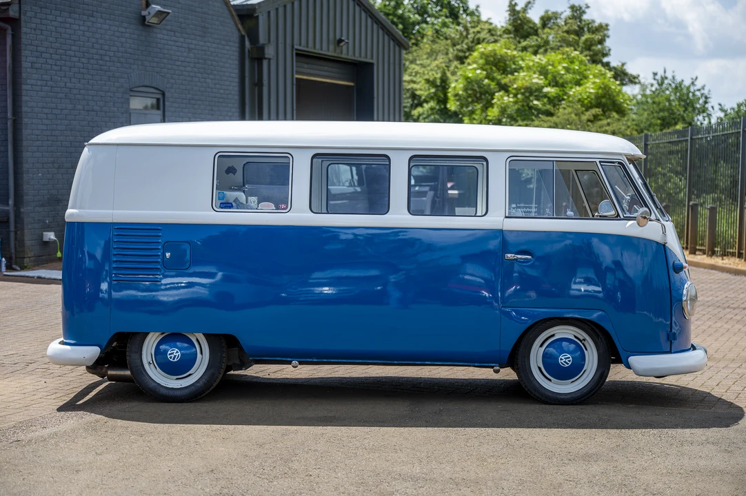 1961 Volkswagen Split-Window Camper - Image 14 of 31