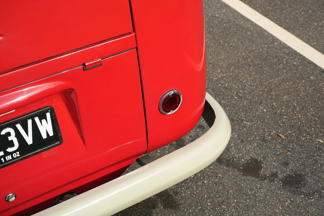 1961 Volkswagen Split-Window Camper - Image 15 of 31
