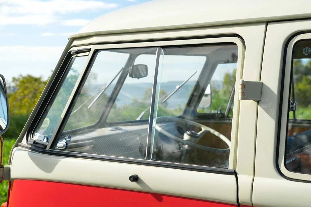 1961 Volkswagen Split-Window Camper - Image 22 of 31