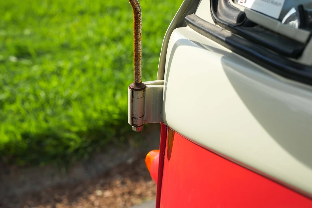 1961 Volkswagen Split-Window Camper - Image 25 of 31