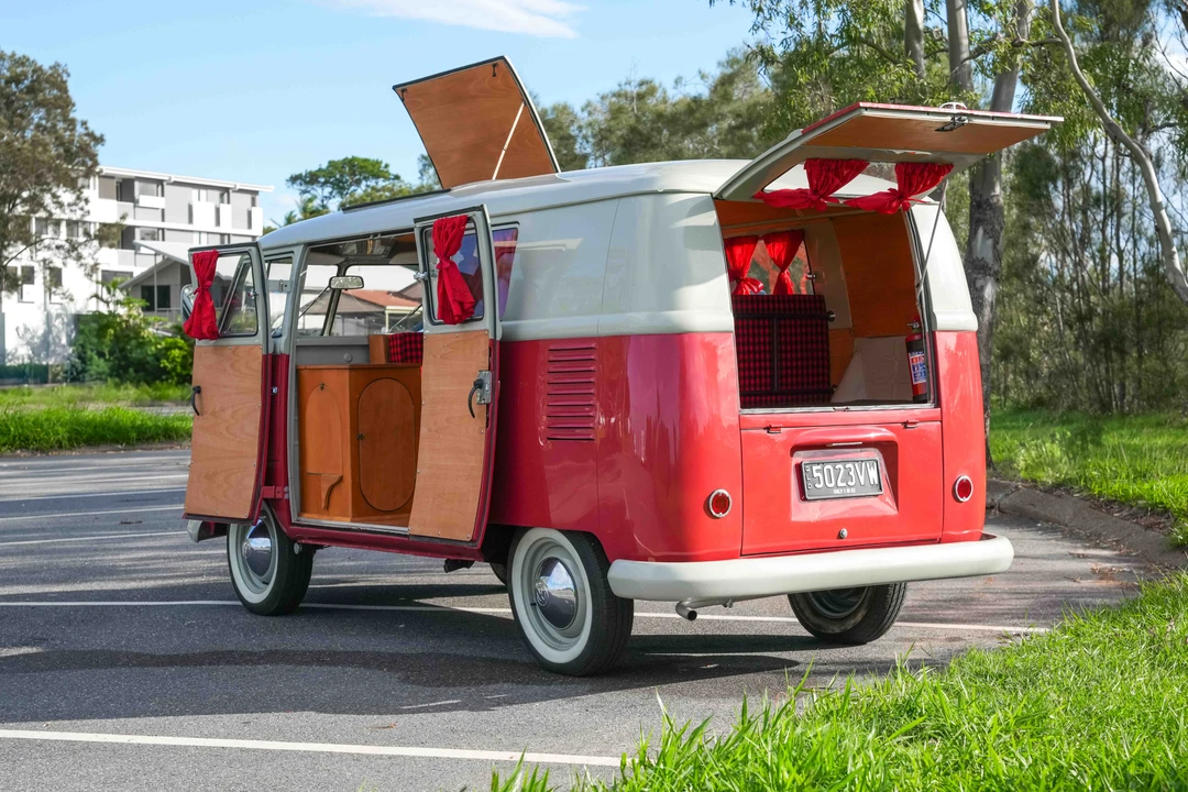 1961 Volkswagen Split-Window Camper - Image 12 of 31