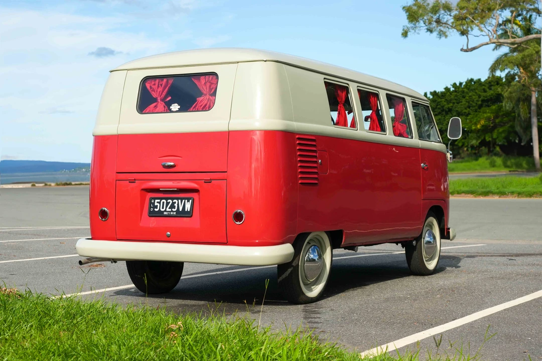 1961 Volkswagen Split-Window Camper - Image 5 of 31
