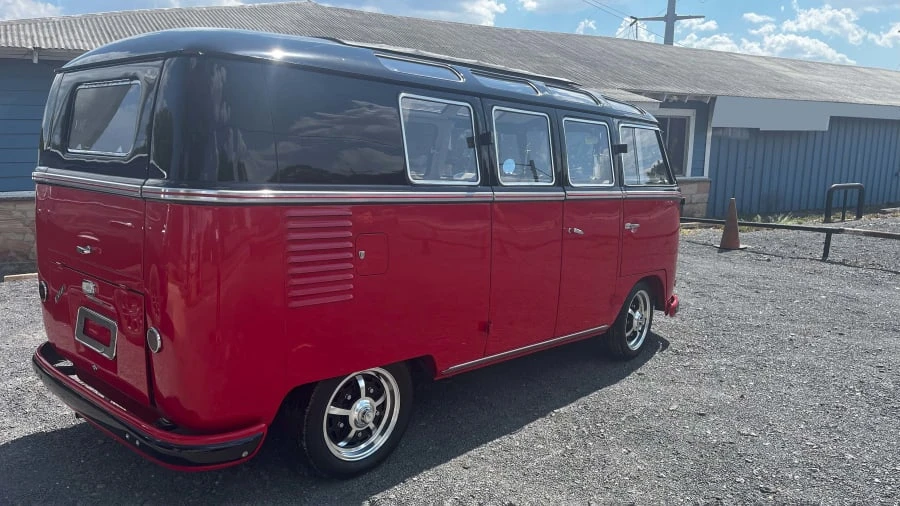 1961 Volkswagen Split-Window Bus - Image 2 of 8