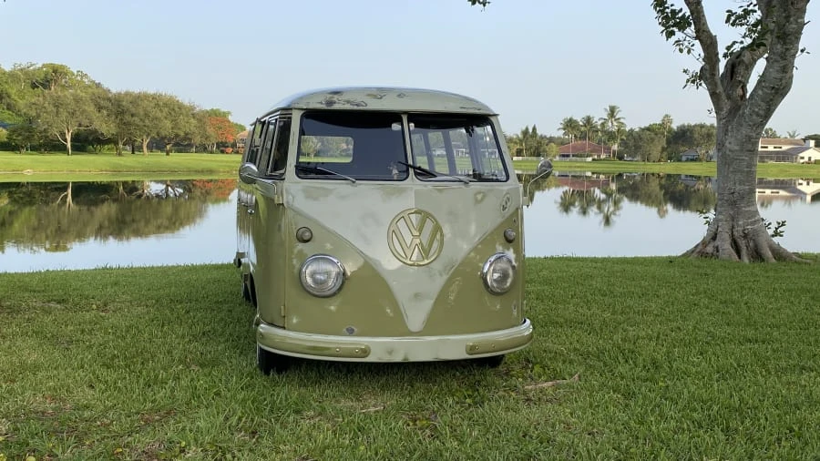 1961 Volkswagen Split-Window Bus - Image 3 of 11