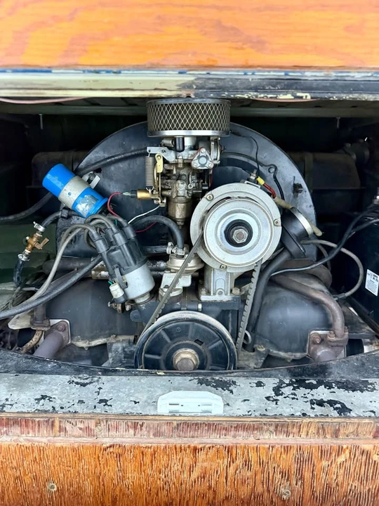 1961 Volkswagen Split-Window Bus - Image 8 of 15