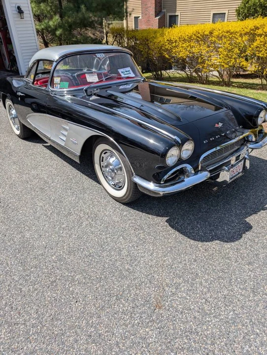 1961 Chevrolet Corvette C1 - Image 3 of 10