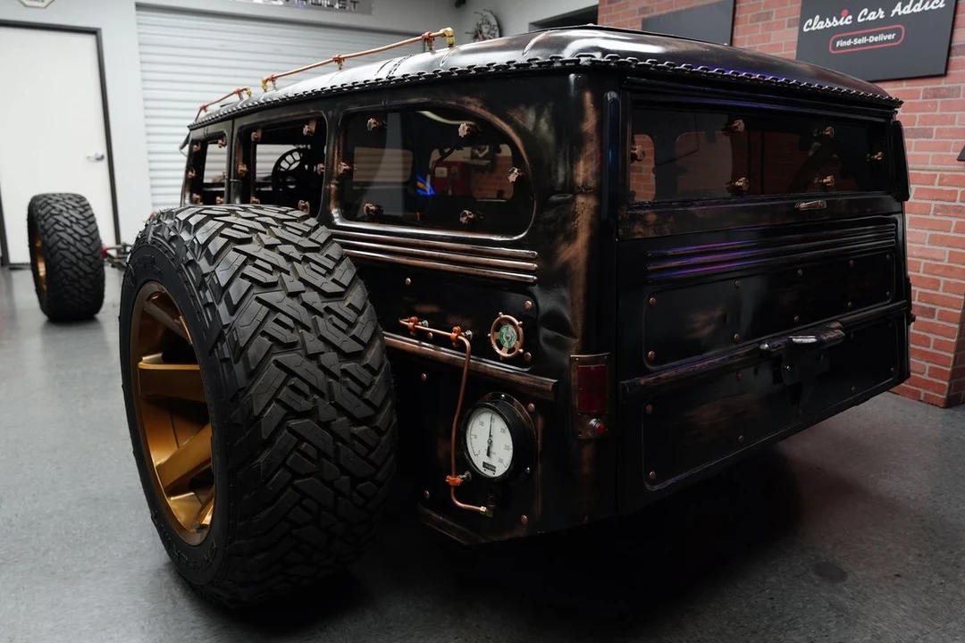 1961 Willys Jeep Wagon - Image 12 of 21