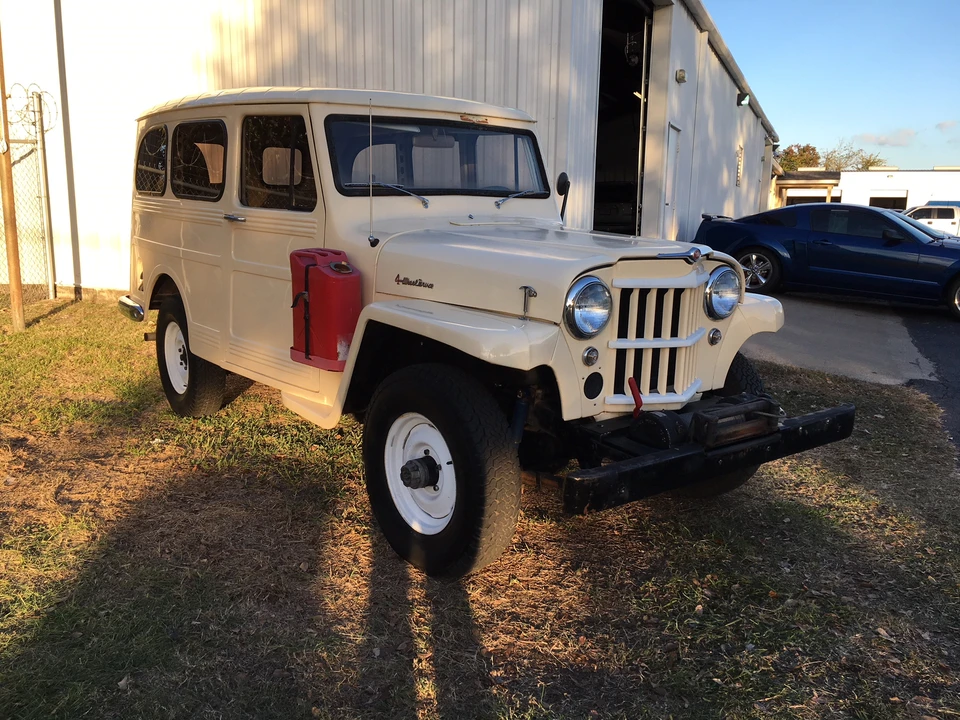 1961 Willys Jeep Wagon - Image 10 of 31