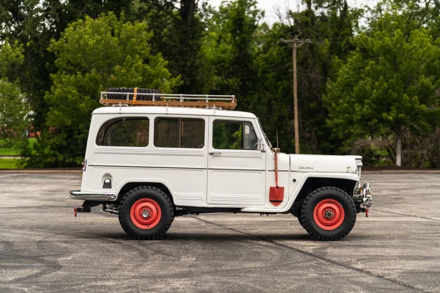 1961 Willys Jeep Wagon - Image 7 of 23