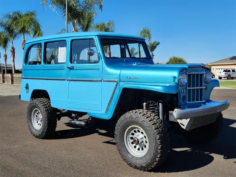 1961 Willys Wagoneer