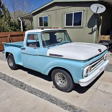 1961 Ford F-100