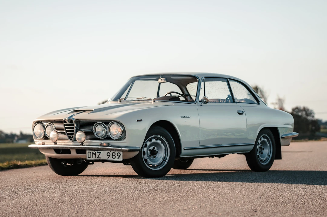 1962 Alfa Romeo 2600 - Image 2 of 31