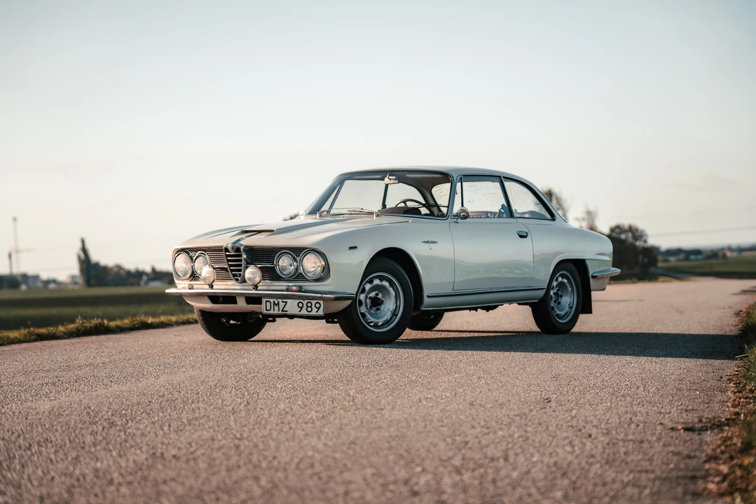 1962 Alfa Romeo 2600 - Image 22 of 31