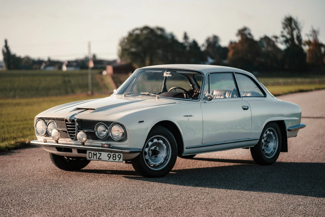 1962 Alfa Romeo 2600 - Image 3 of 31