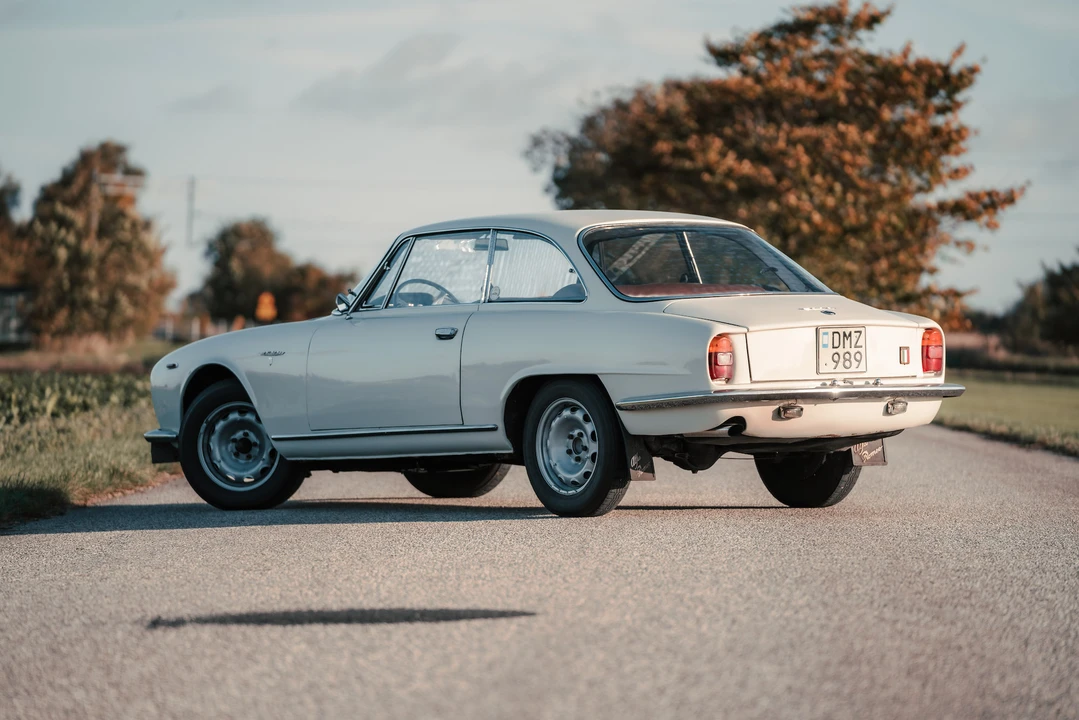 1962 Alfa Romeo 2600 - Image 18 of 31