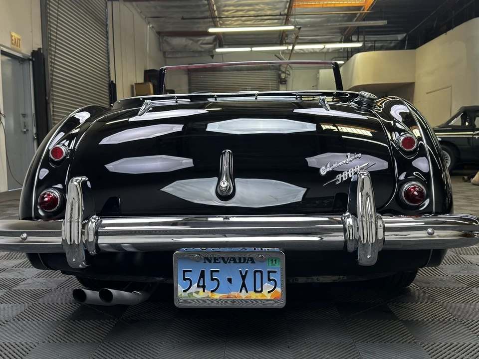 1962 Austin-Healey 3000 Mark II - Image 16 of 21