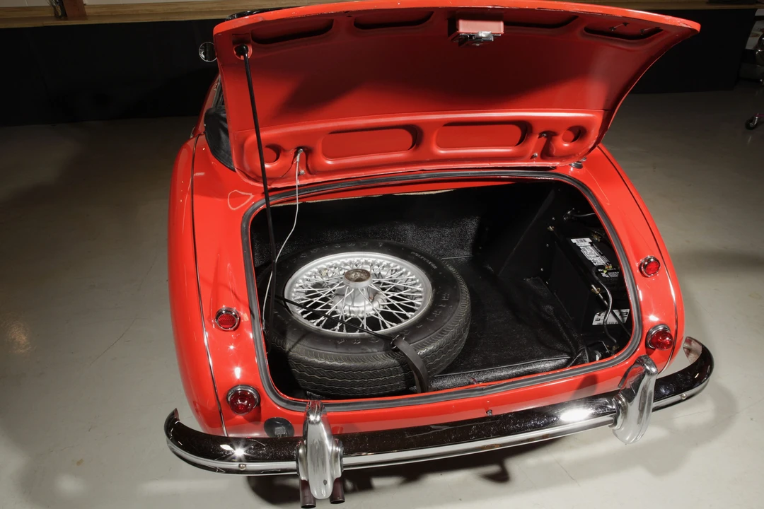 1962 Austin-Healey 3000 Mark II - Image 31 of 31