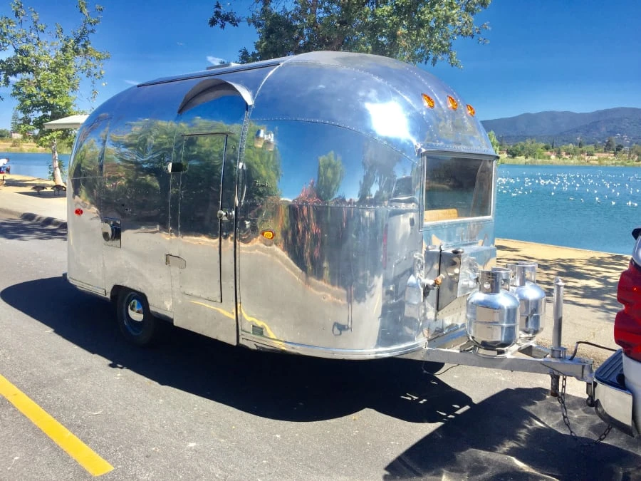 1962 Airstream - Image 2 of 11