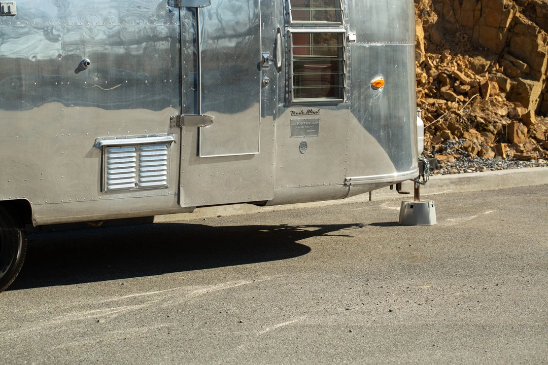 1962 Airstream - Image 13 of 31