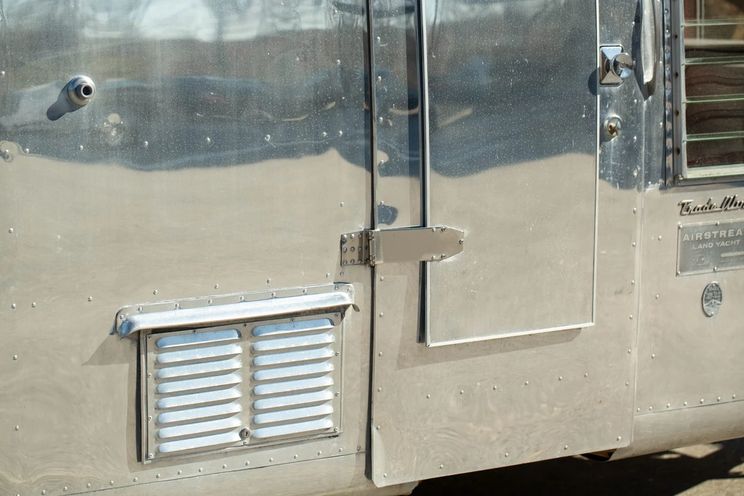 1962 Airstream - Image 14 of 31