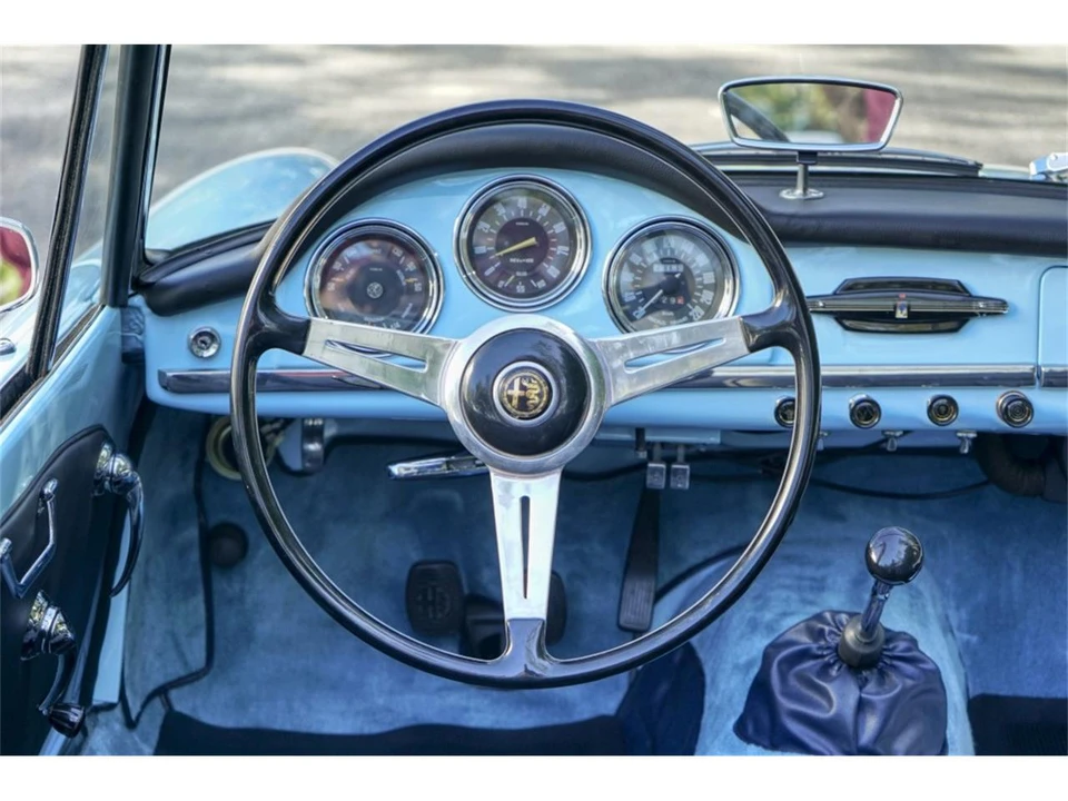 1962 Alfa Romeo 2600 - Image 15 of 31