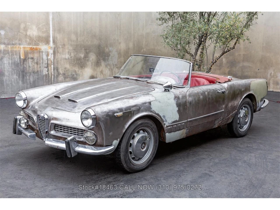 1962 Alfa Romeo 102-Series 2000 - Image 7 of 31
