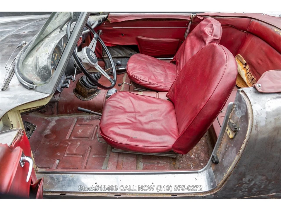 1962 Alfa Romeo 102-Series 2000 - Image 14 of 31