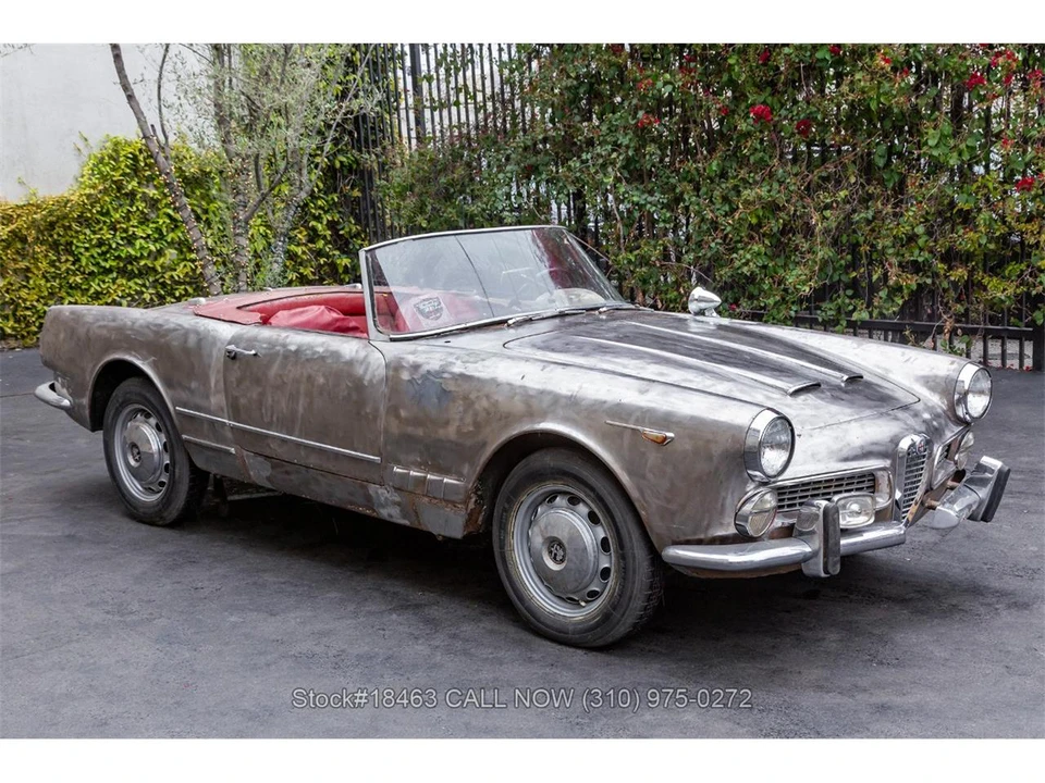 1962 Alfa Romeo 102-Series 2000 - Image 2 of 31