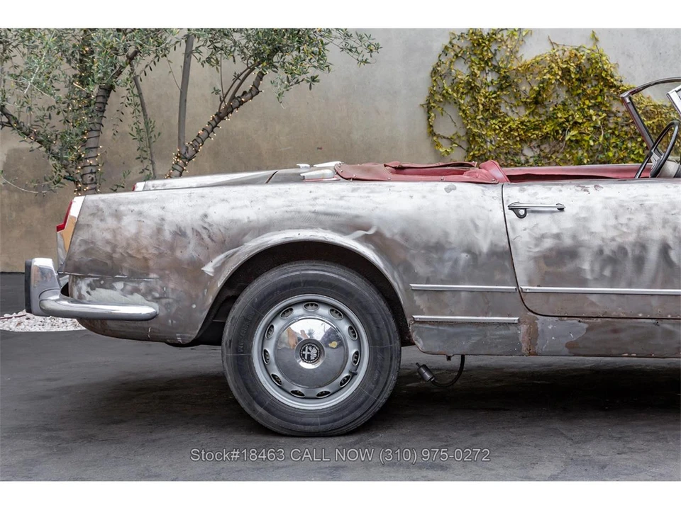 1962 Alfa Romeo 102-Series 2000 - Image 10 of 31