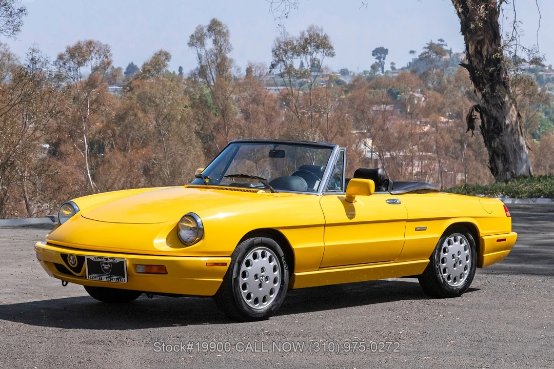 1993 Alfa Romeo 102-Series 2000 - Image 16 of 25