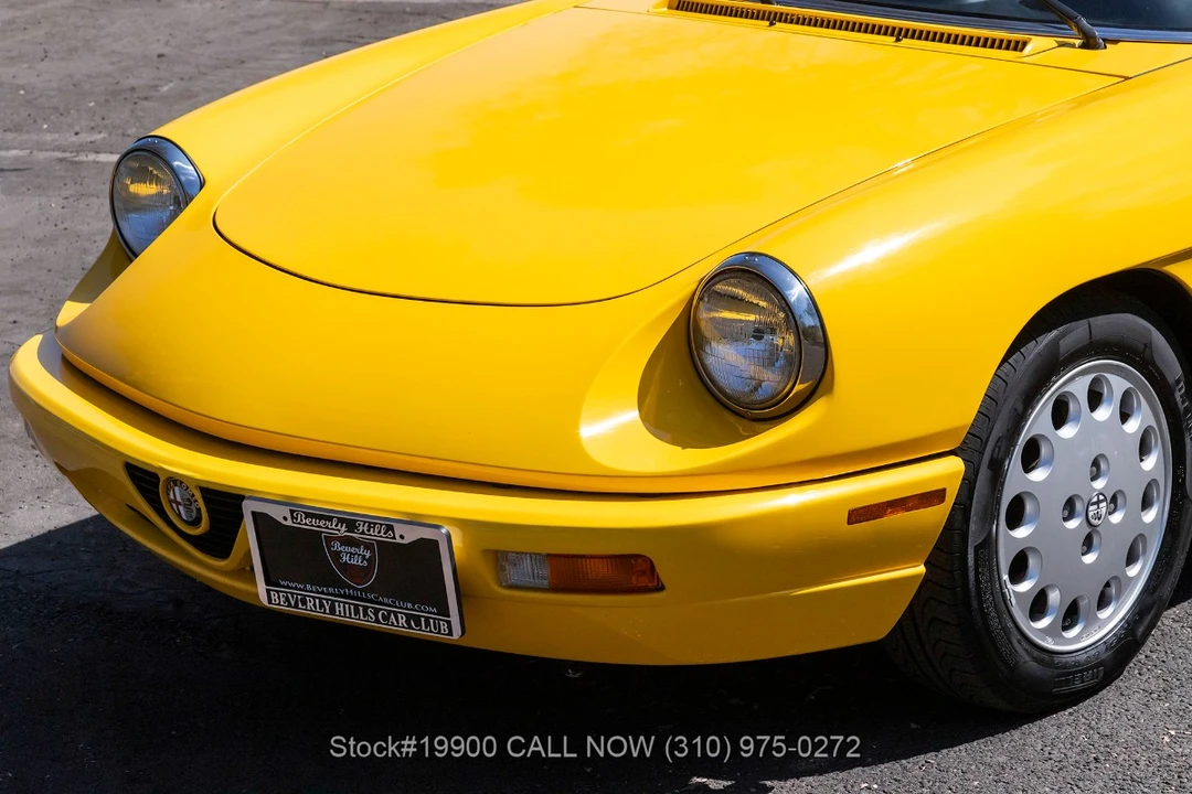 1993 Alfa Romeo 102-Series 2000 - Image 17 of 25