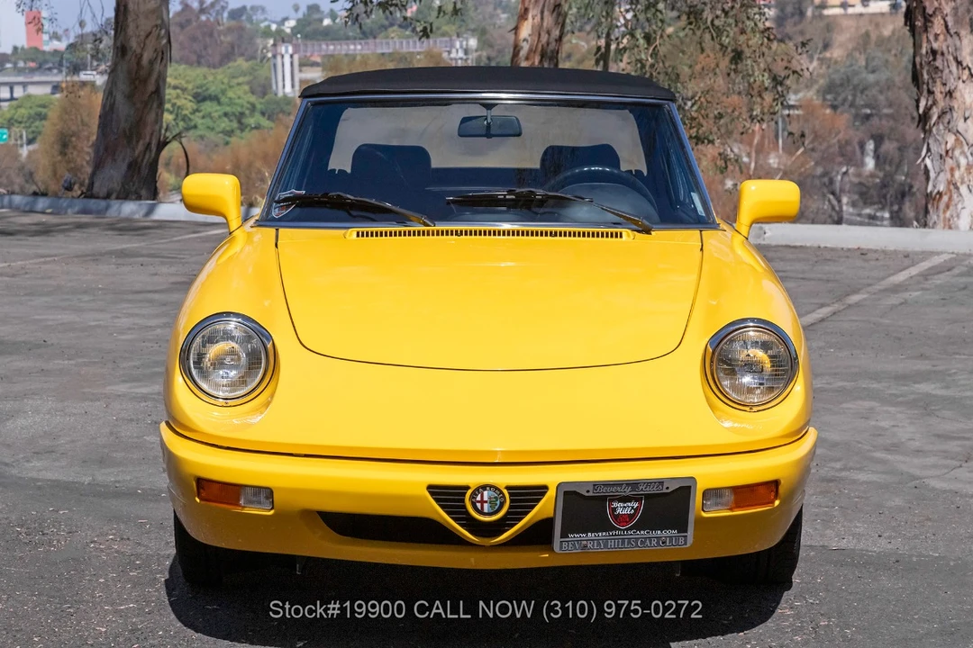 1993 Alfa Romeo 102-Series 2000 - Image 18 of 25