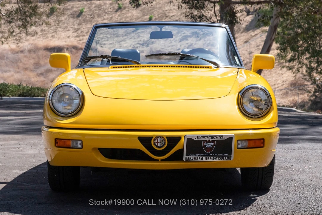 1993 Alfa Romeo 102-Series 2000 - Image 3 of 25