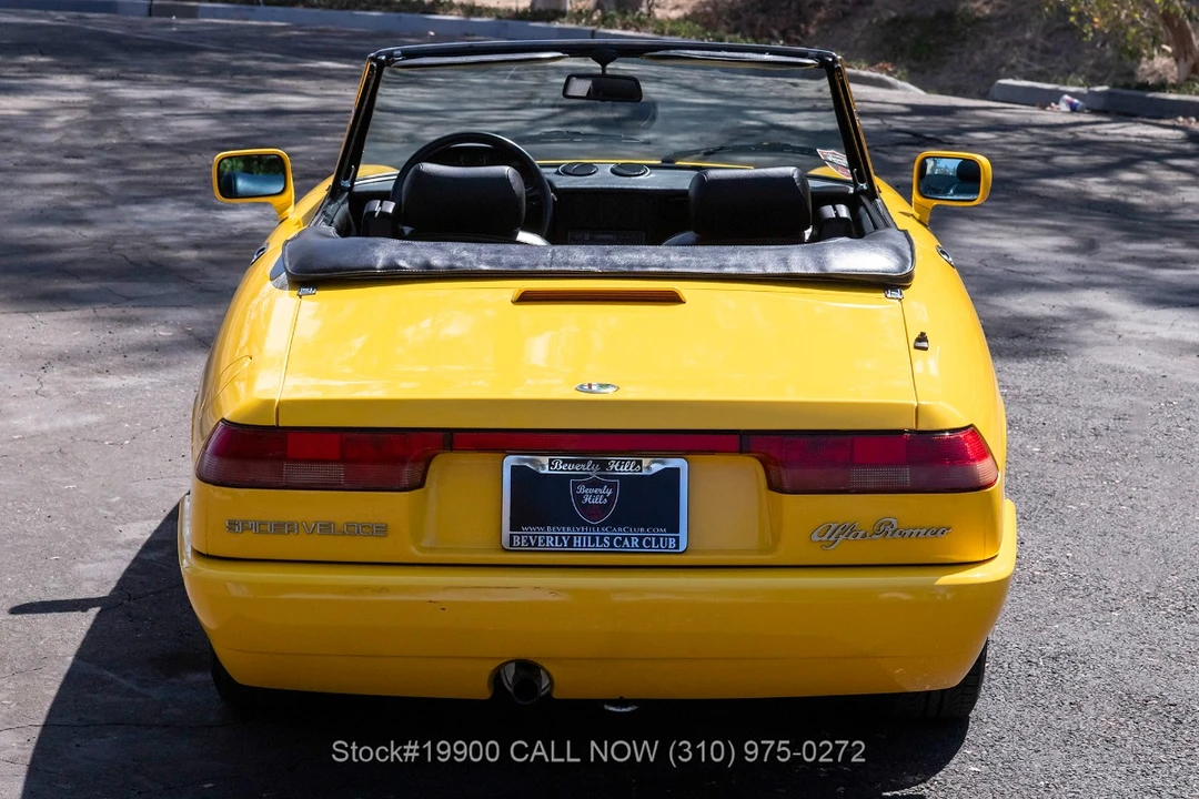 1993 Alfa Romeo 102-Series 2000 - Image 13 of 25