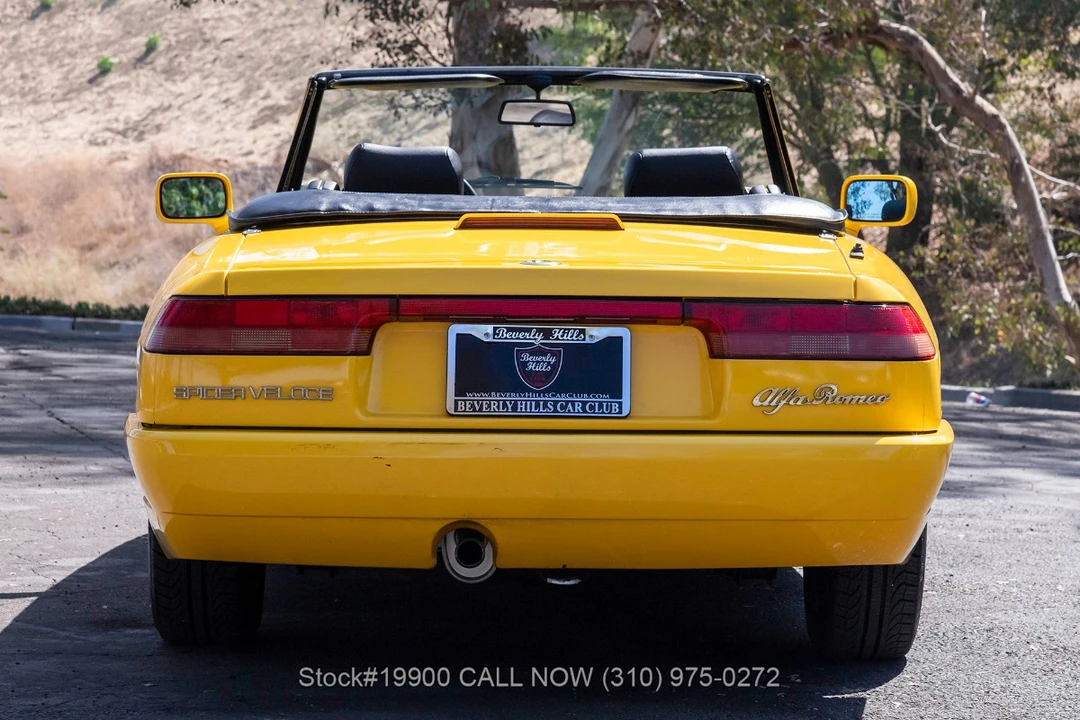 1993 Alfa Romeo 102-Series 2000 - Image 14 of 25
