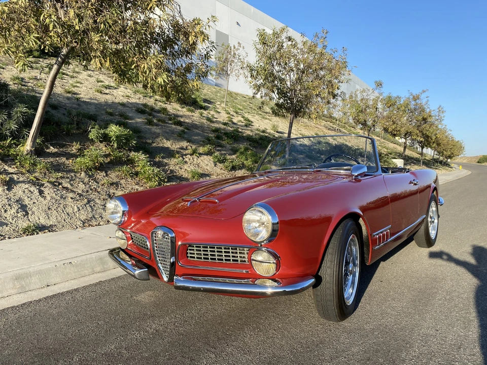 1962 Alfa Romeo 102-Series 2000 - Image 6 of 31