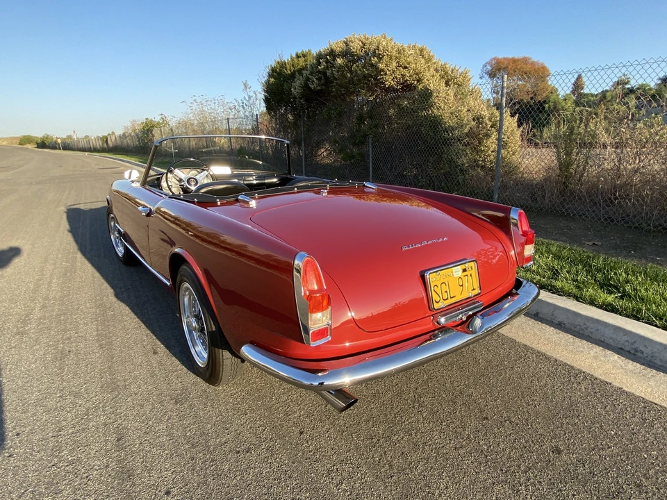 1962 Alfa Romeo 102-Series 2000 - Image 15 of 31