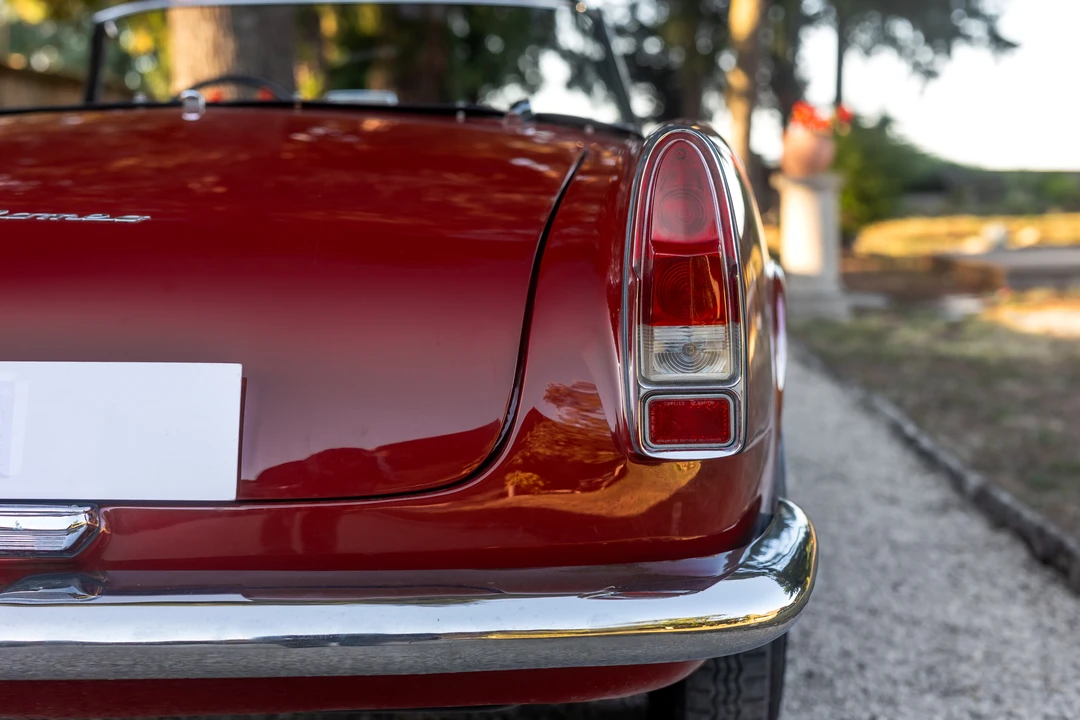 1962 Alfa Romeo 102-Series 2000 - Image 12 of 31