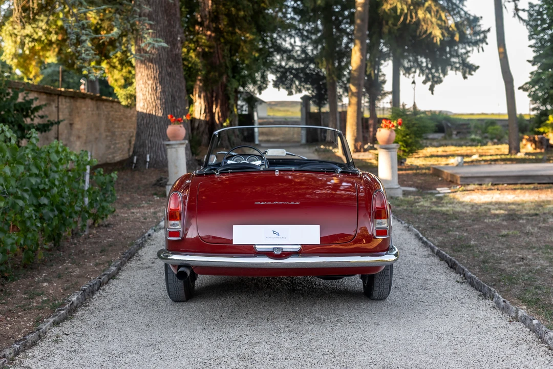 1962 Alfa Romeo 102-Series 2000 - Image 6 of 31